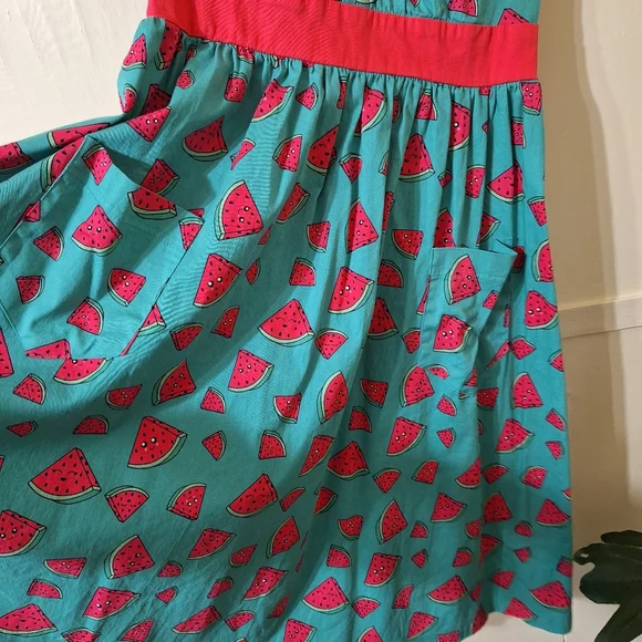 Lindy Bop Dress - Picture 3 of 5